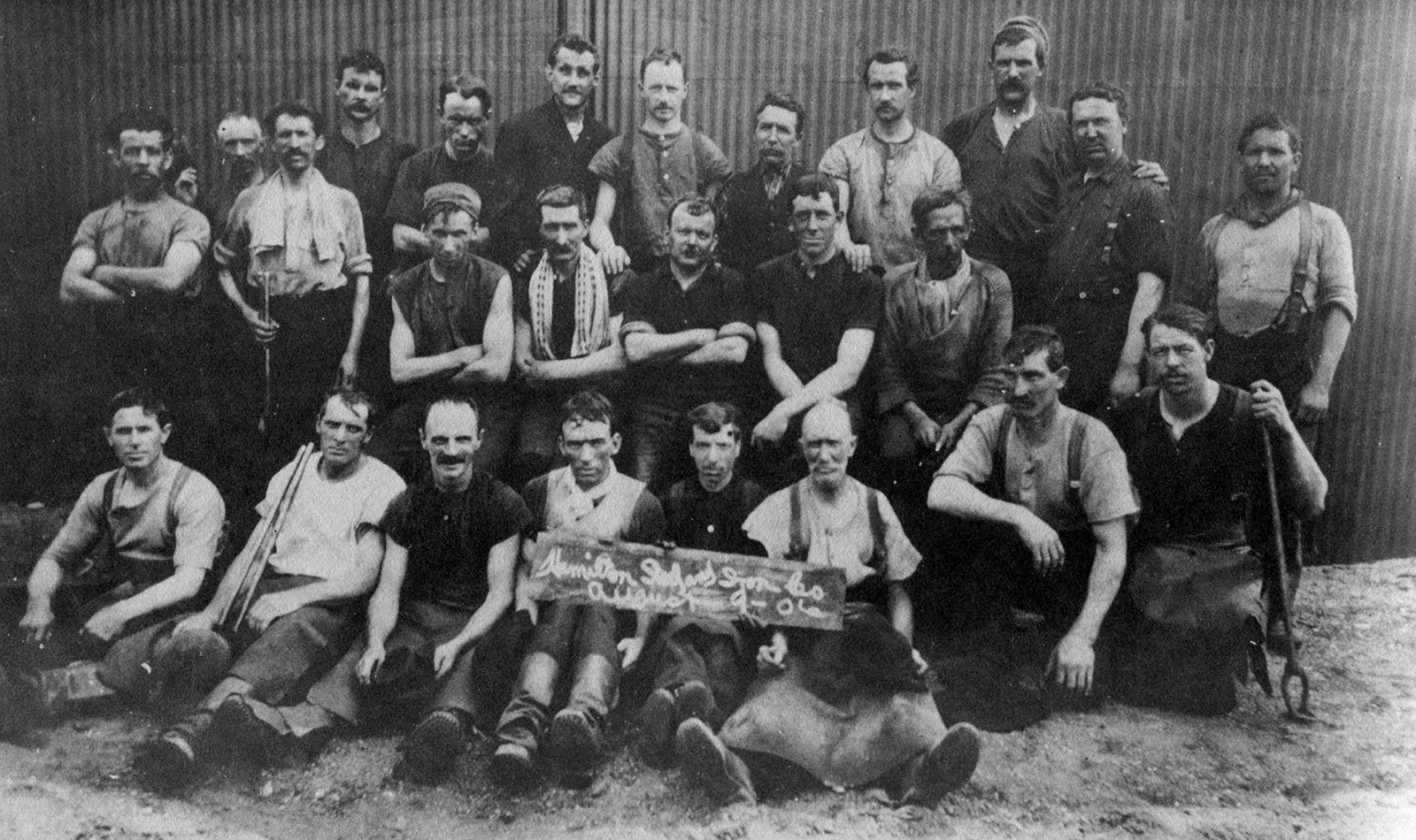 1906 photo of rolling mill crew